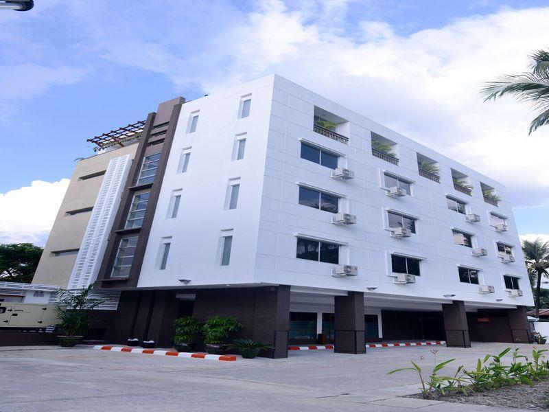 Green Paradise Hotel Rangoon Buitenkant foto