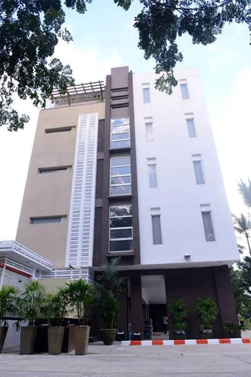 Green Paradise Hotel Rangoon Buitenkant foto