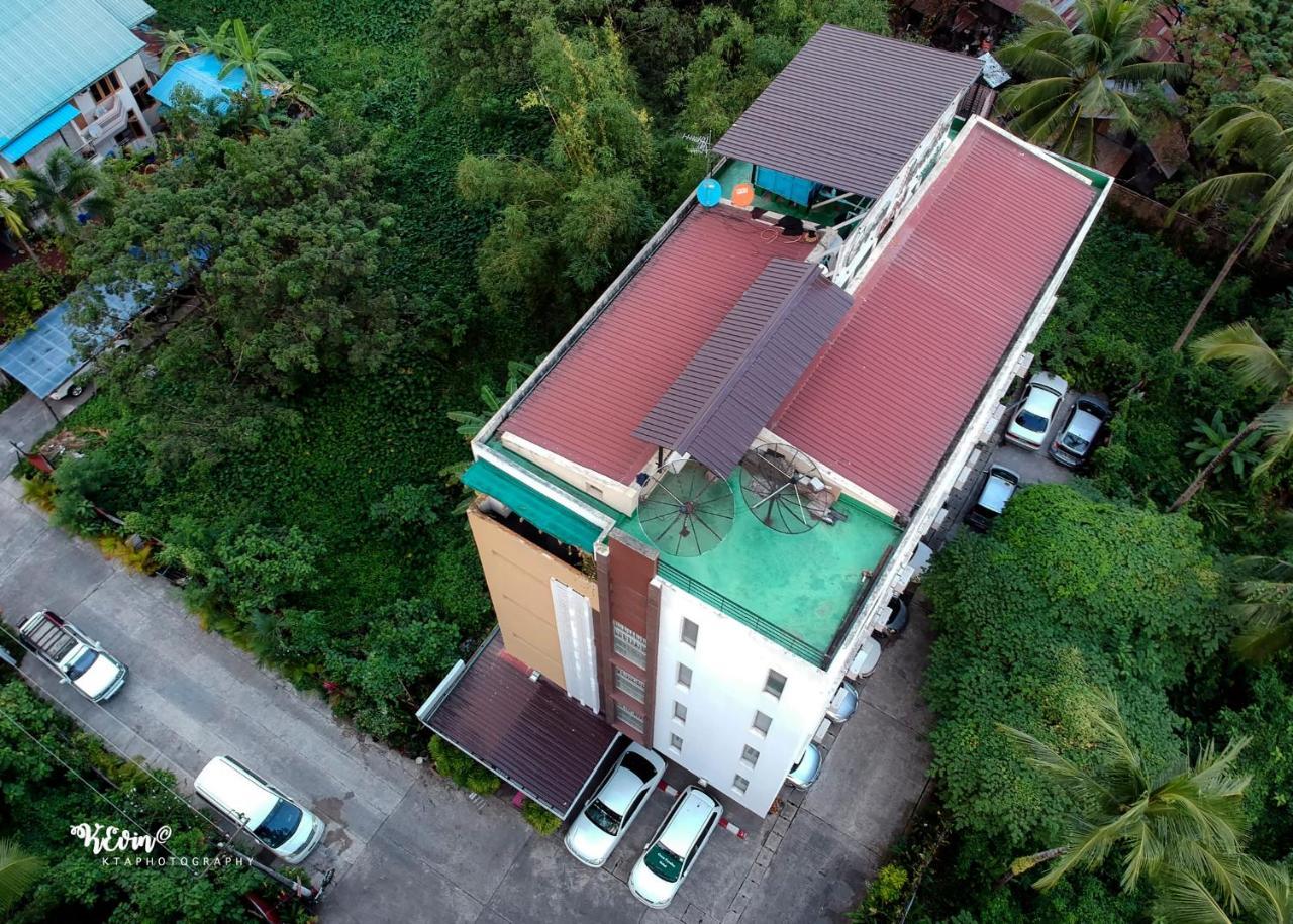 Green Paradise Hotel Rangoon Buitenkant foto